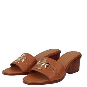 Never worn: Tory Burch Everly Tan Leather Heels with Gold Logo